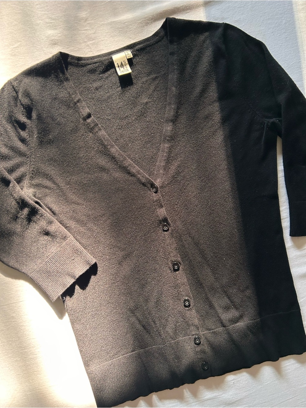14th & Union Black Button Front V Neck Cardigan Sweater Large